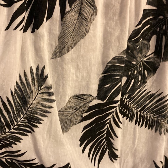 Old navy off the shoulder shirt - Picture 3 of 3